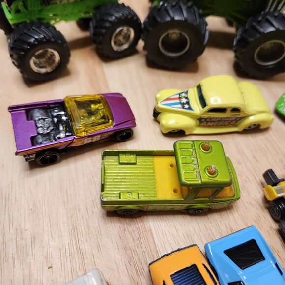 Kids Toy Car Lot – Grave Digger, Rev N Go – Pretend Play Vehicles - Picture 10 of 12